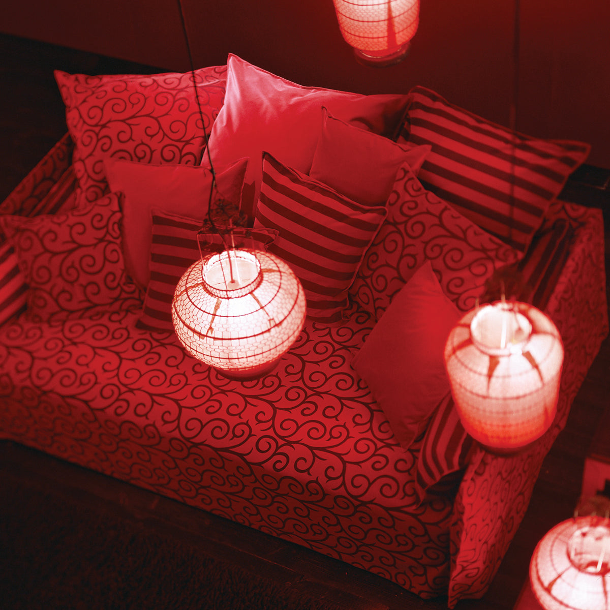 Ghost 16 Sofa-Gervasoni-moderndesign.io