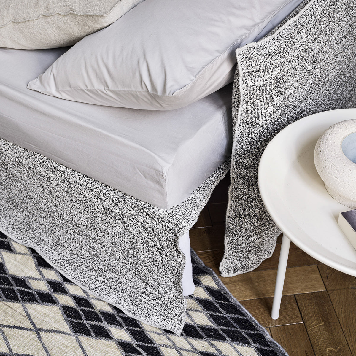 Ghost 19 Trundle Bed-Gervasoni-moderndesign.io