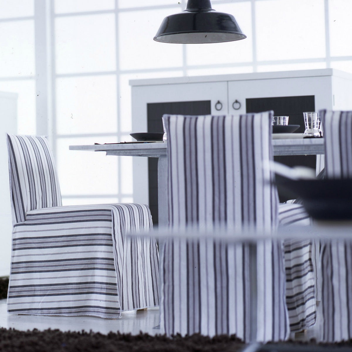 Ghost 23 Dining Chair (without arms)-Gervasoni-moderndesign.io
