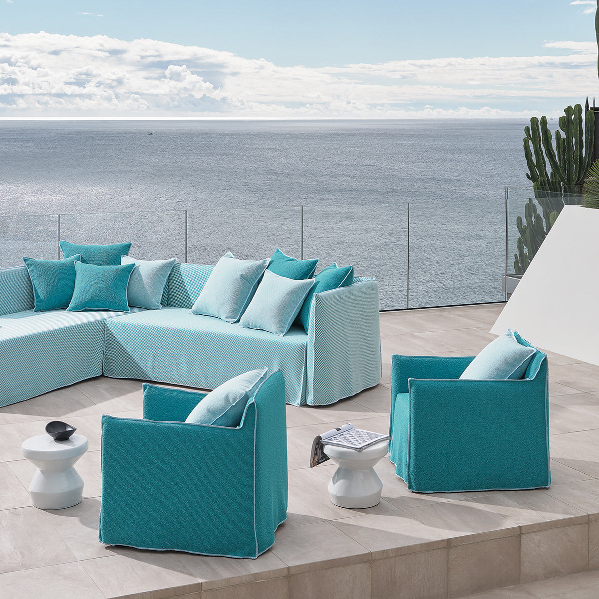 Ghost Out 05 Armchair-Gervasoni-moderndesign.io