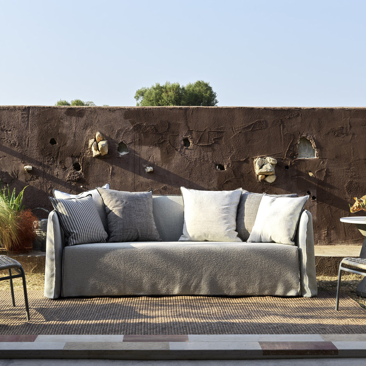 Ghost Out 10/12 Sofa-Gervasoni-moderndesign.io