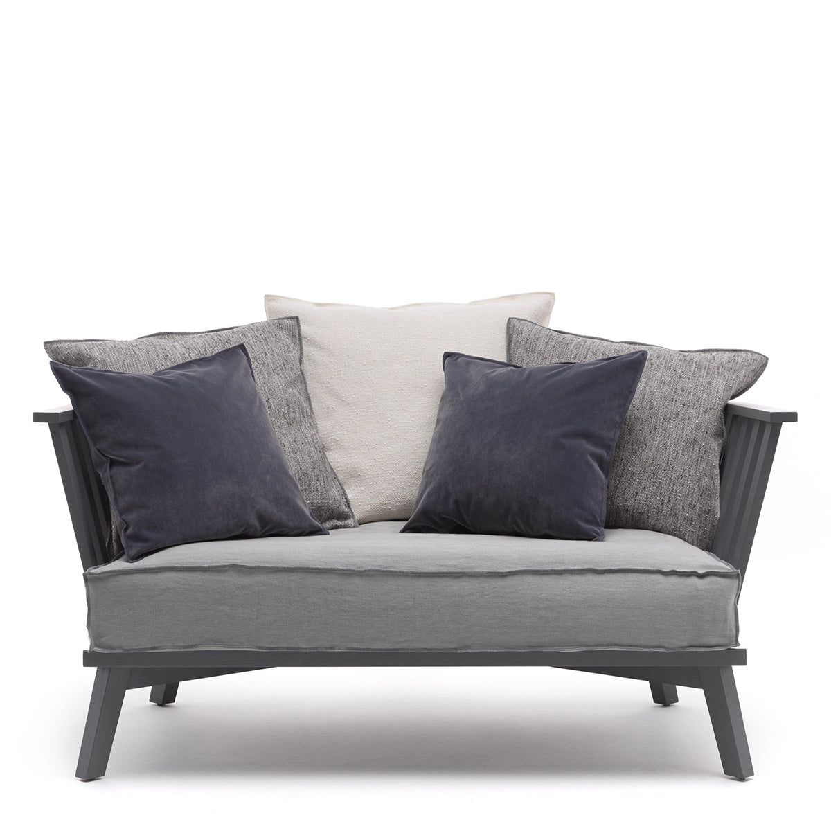 Gray 05 Sofa-Gervasoni-moderndesign.io
