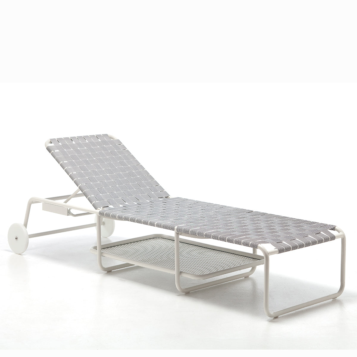 InOut 883 Sunlounger-Gervasoni-moderndesign.io