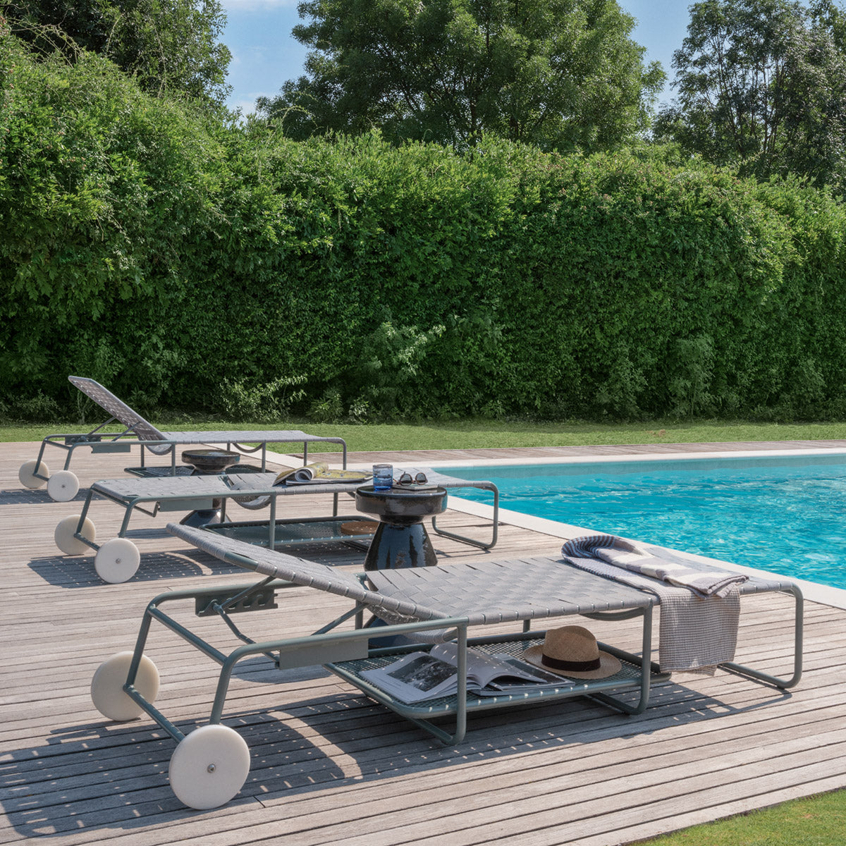 InOut 883 Sunlounger-Gervasoni-moderndesign.io
