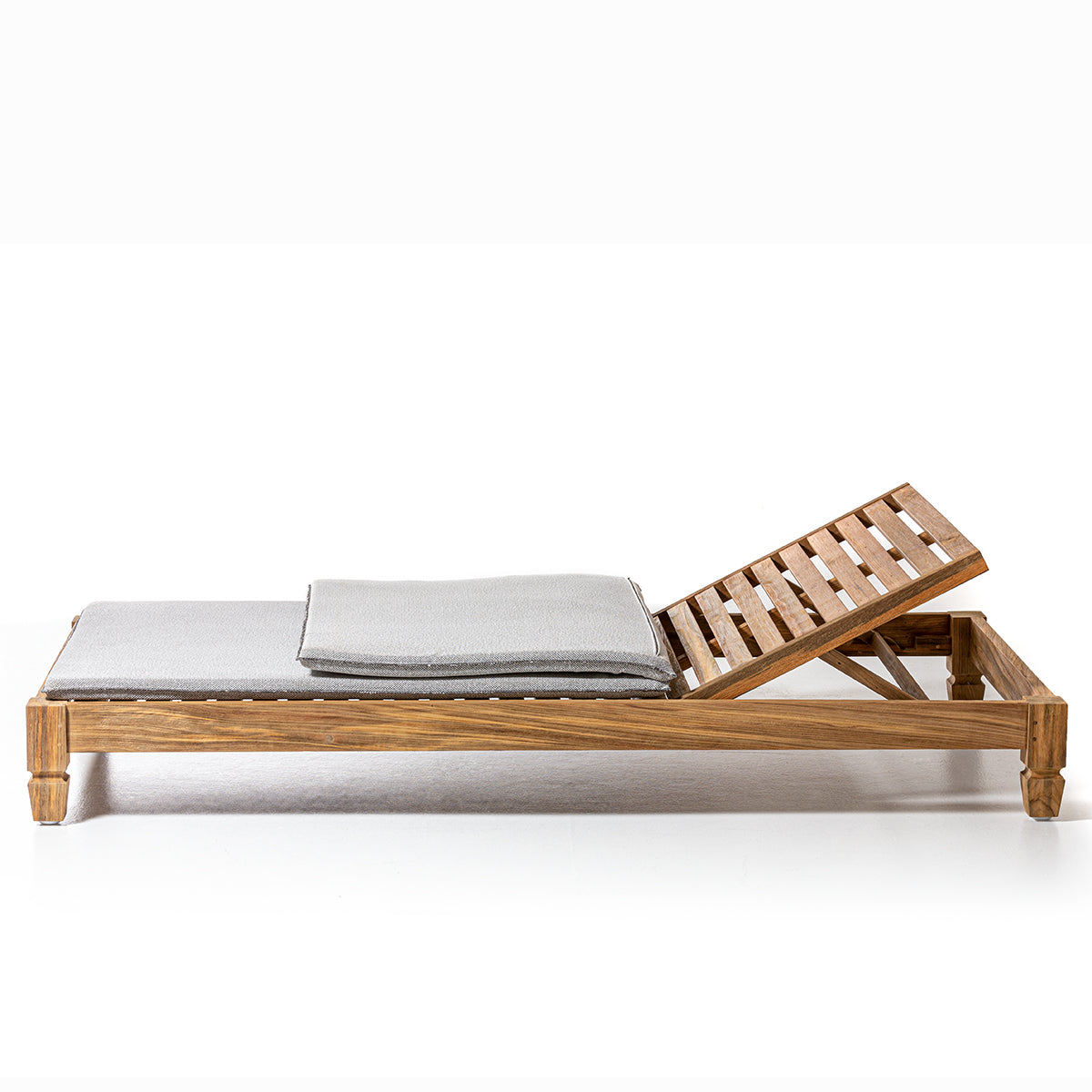 Jeko 81 Sunlounger-Gervasoni-moderndesign.io