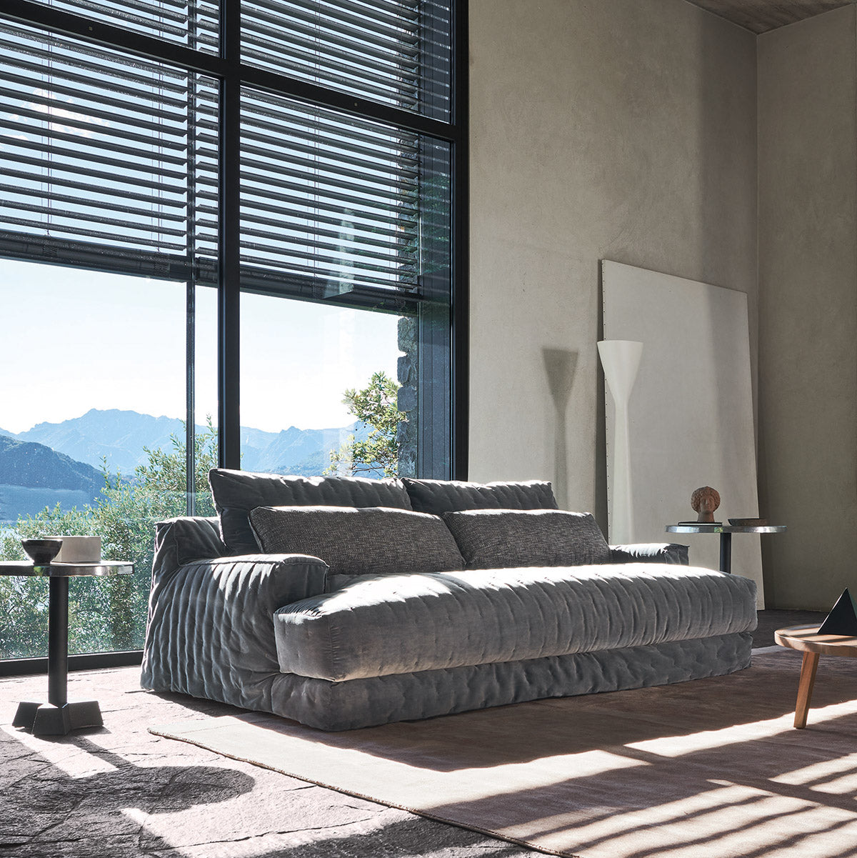 Loll 16 Sofa-Gervasoni-moderndesign.io