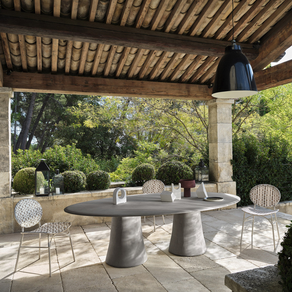 Noa 33/34 Dining Table (Oval)-Gervasoni-moderndesign.io