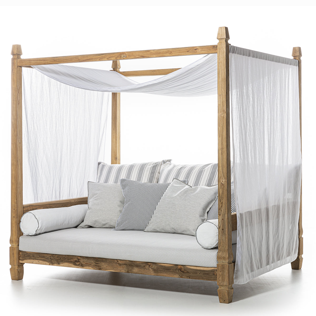 Jeko 07 Sofa-Gervasoni-moderndesign.io