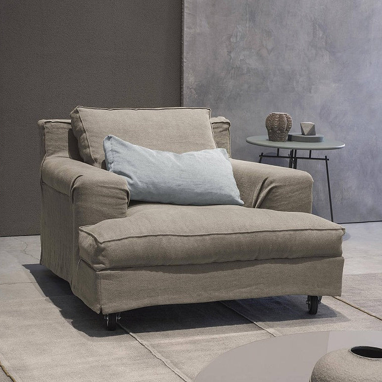 Aberdeen Armchair-Lema-moderndesign.io