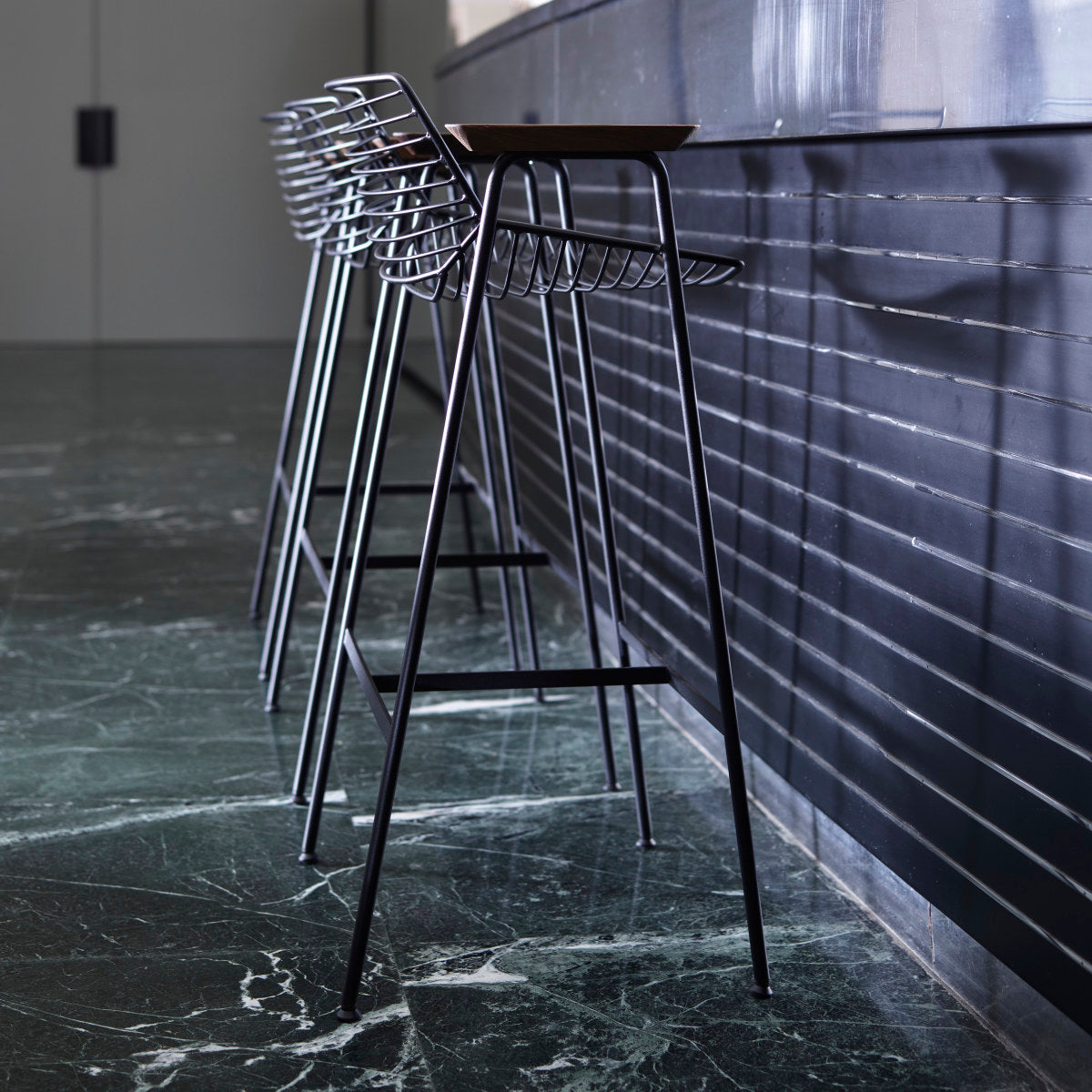 Zelo 29 H High Stool (with arms)-Rex Kralj-moderndesign.io