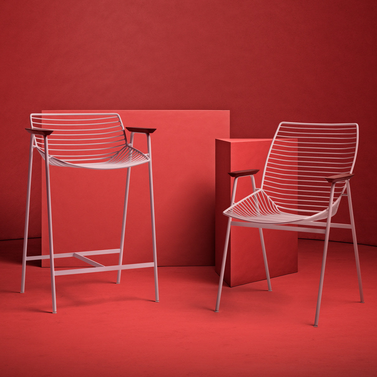 Zelo 29 H High Stool (with arms)-Rex Kralj-moderndesign.io