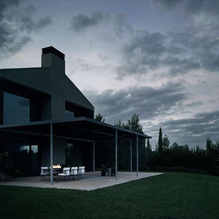 Borea-Dining Chair (with arms)-B&B Italia