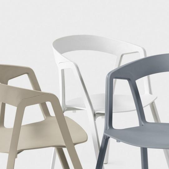 Compas Dining Chair (with arms)-Kristalia-moderndesign.io