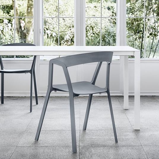 Compas Dining Chair (with arms)-Kristalia-moderndesign.io